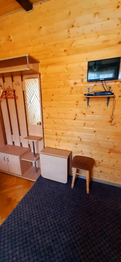 Appartement Rosinka à Yaremtche Extérieur photo